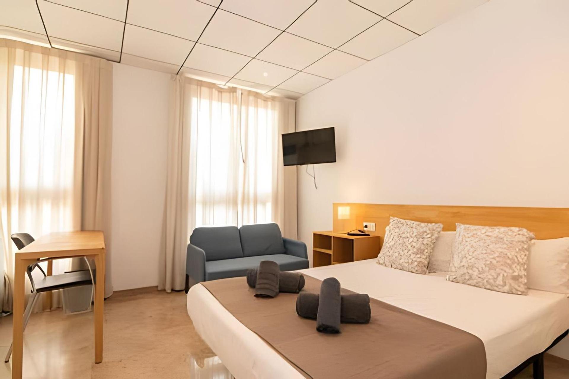 11 Nights Studios Valencia Exteriör bild