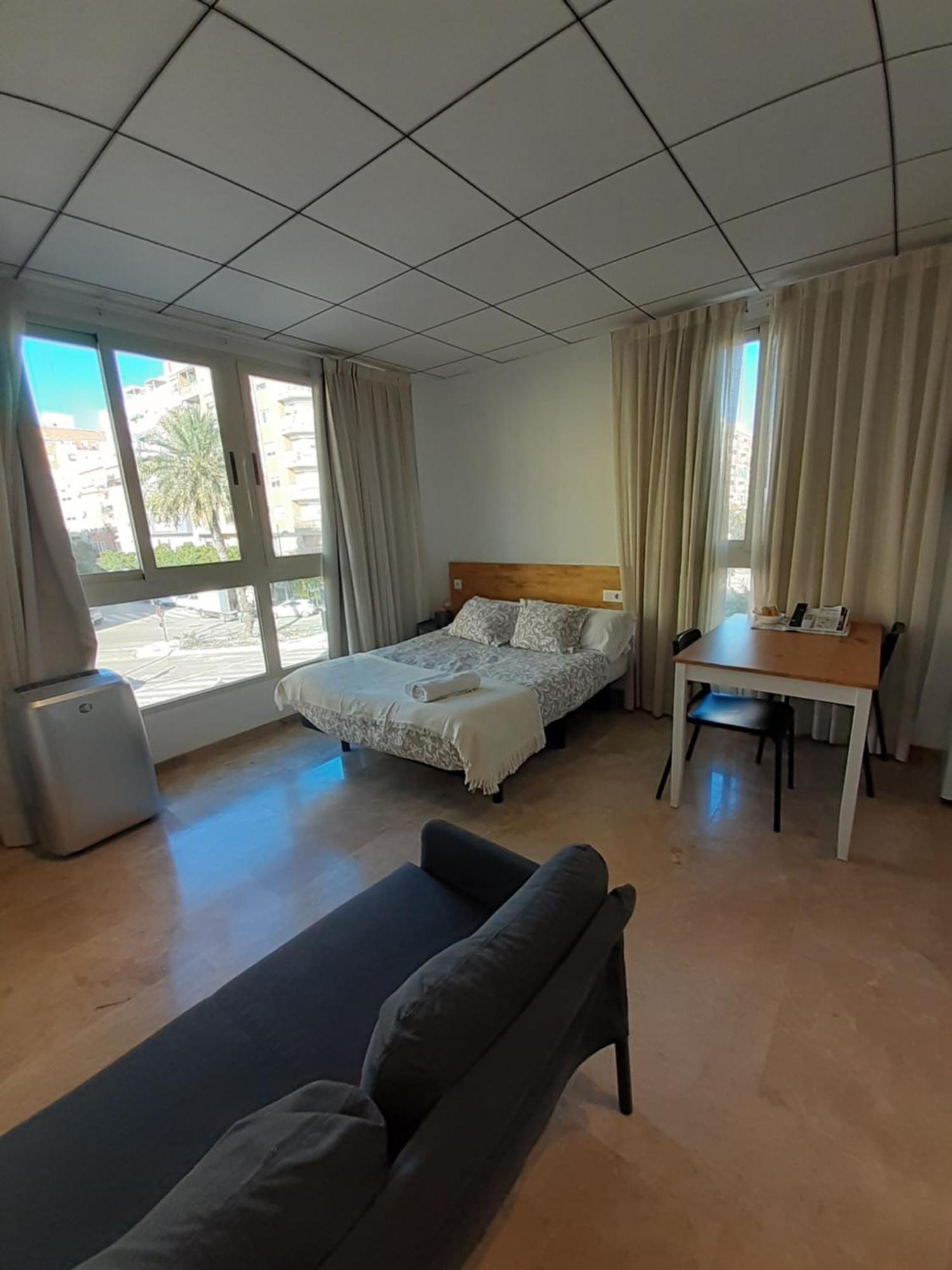 11 Nights Studios Valencia Exteriör bild